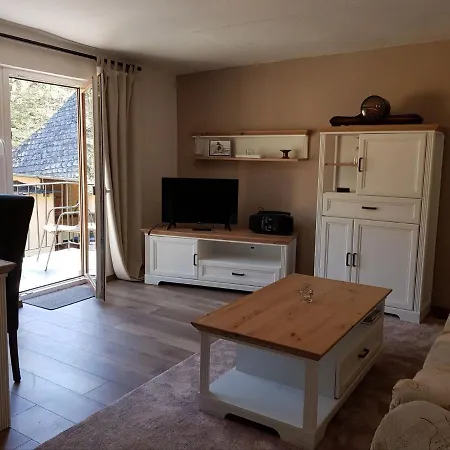 Gemuetliche Ferienwohnung In Kaifenheim *