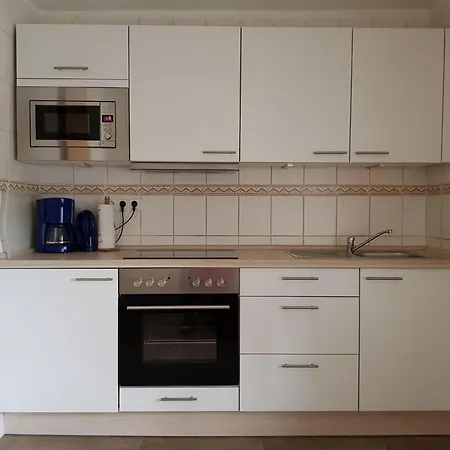 Gemuetliche In Apartamento Kaifenheim