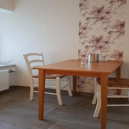 Appartement Gemuetliche In *