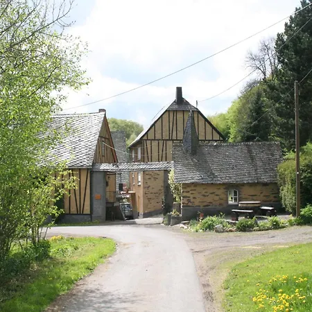Apartment Gemuetliche Ferienwohnung In Kaifenheim