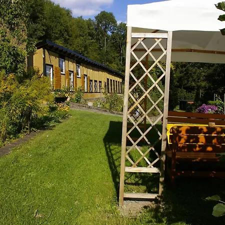 Gemuetliche Ferienwohnung In Kaifenheim Apartment *