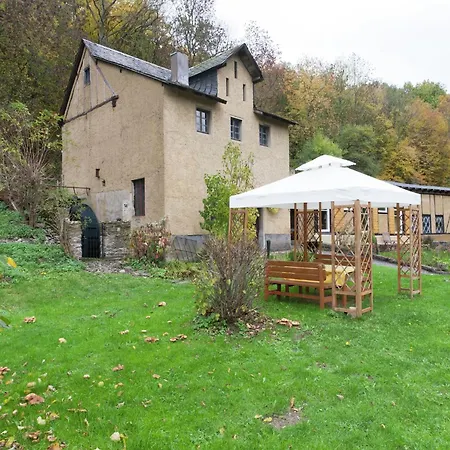 Gemuetliche Ferienwohnung In Kaifenheim Apartment *